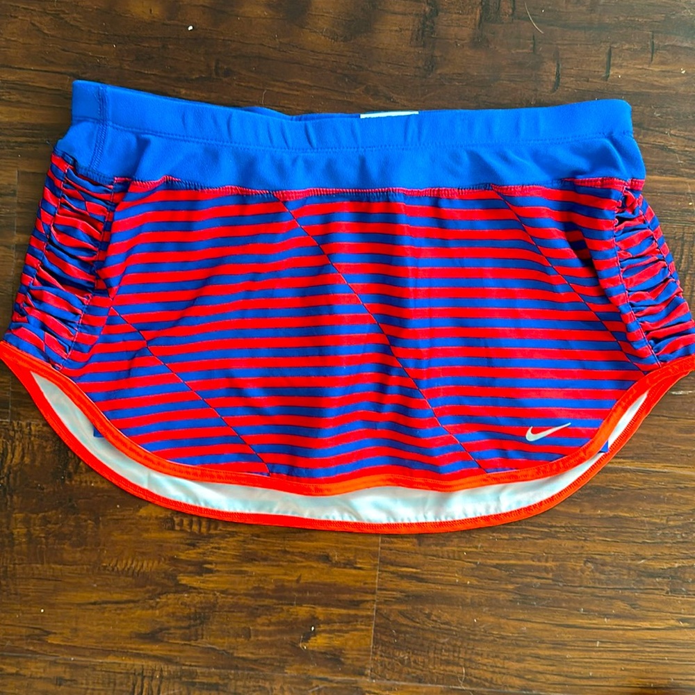 Nike Athletic Skort Skirt Shorts Spandex Compression Golf Tennis Mini Stripe
